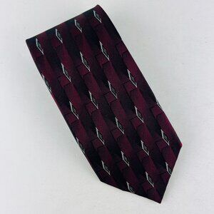 J Ferrar Diamonds Pattern Red Black Necktie Tie Silk